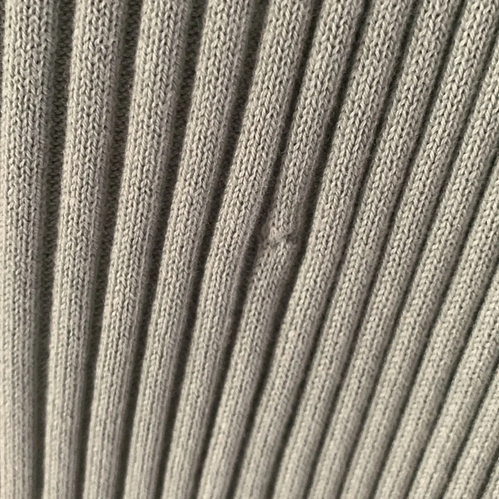 Athleta Mint Green Fitted Henley Shirt - Picture 4 of 5